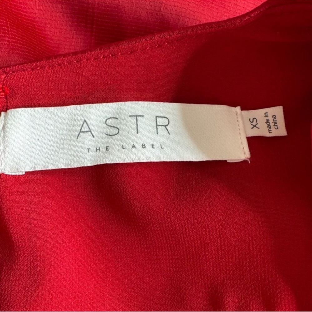 ASTR THE LABEL Friday Plunging Red Romper, Size XS. - Picture 12 of 15
